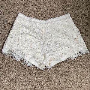 white lace shorts